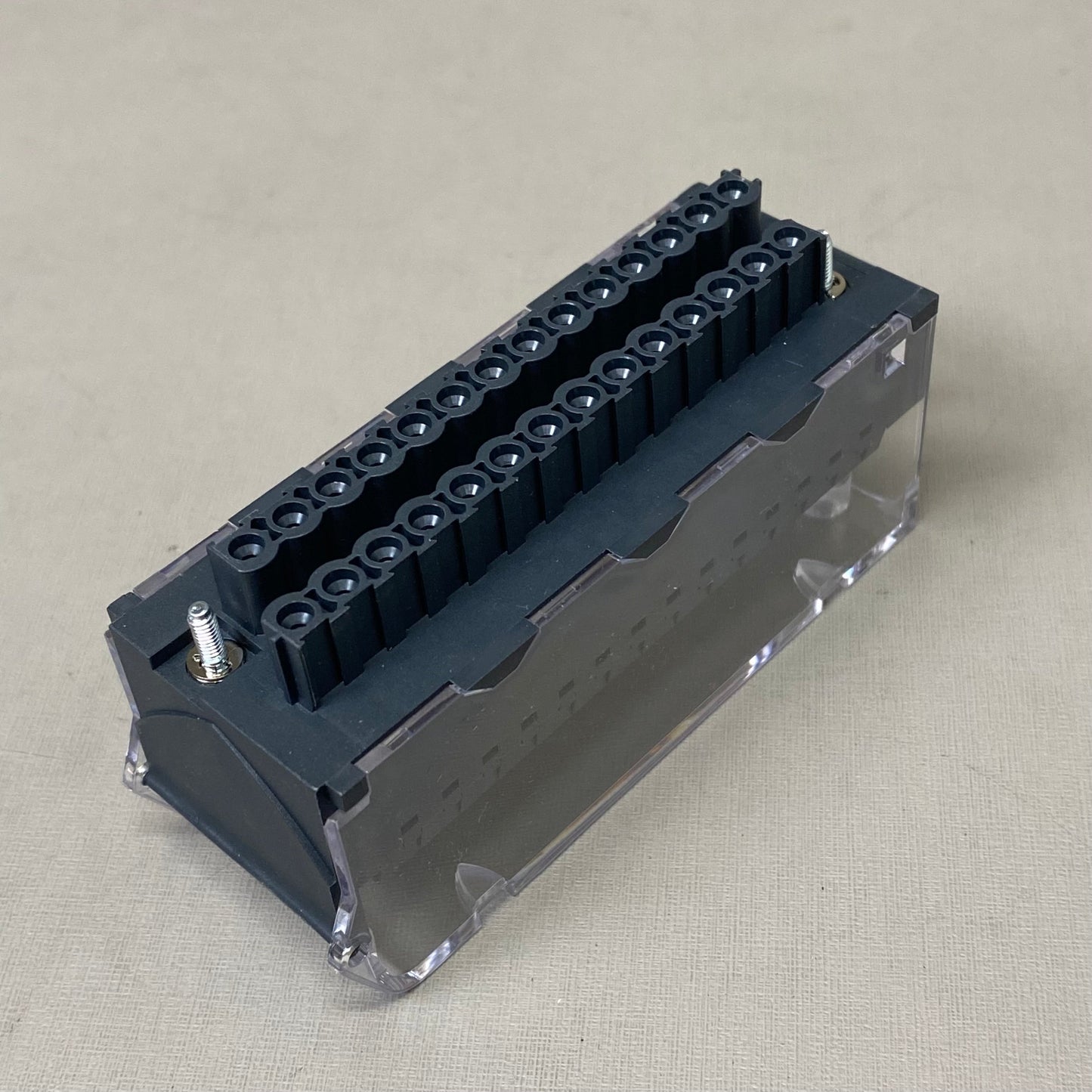 SCHNEIDER ELECTRIC Caged Terminal Strip 4"x2"x2" Black BMXFTB2800