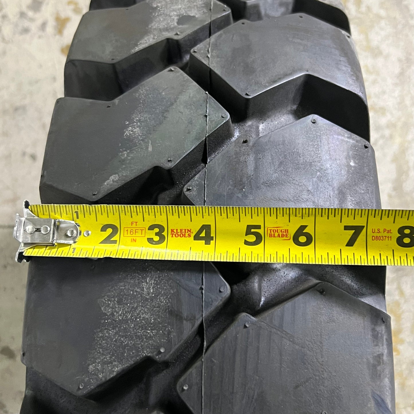 MAXAM Industrial & Forklift Tire Dot 0823 Sz 8.25-15 N.H.S Black MS801