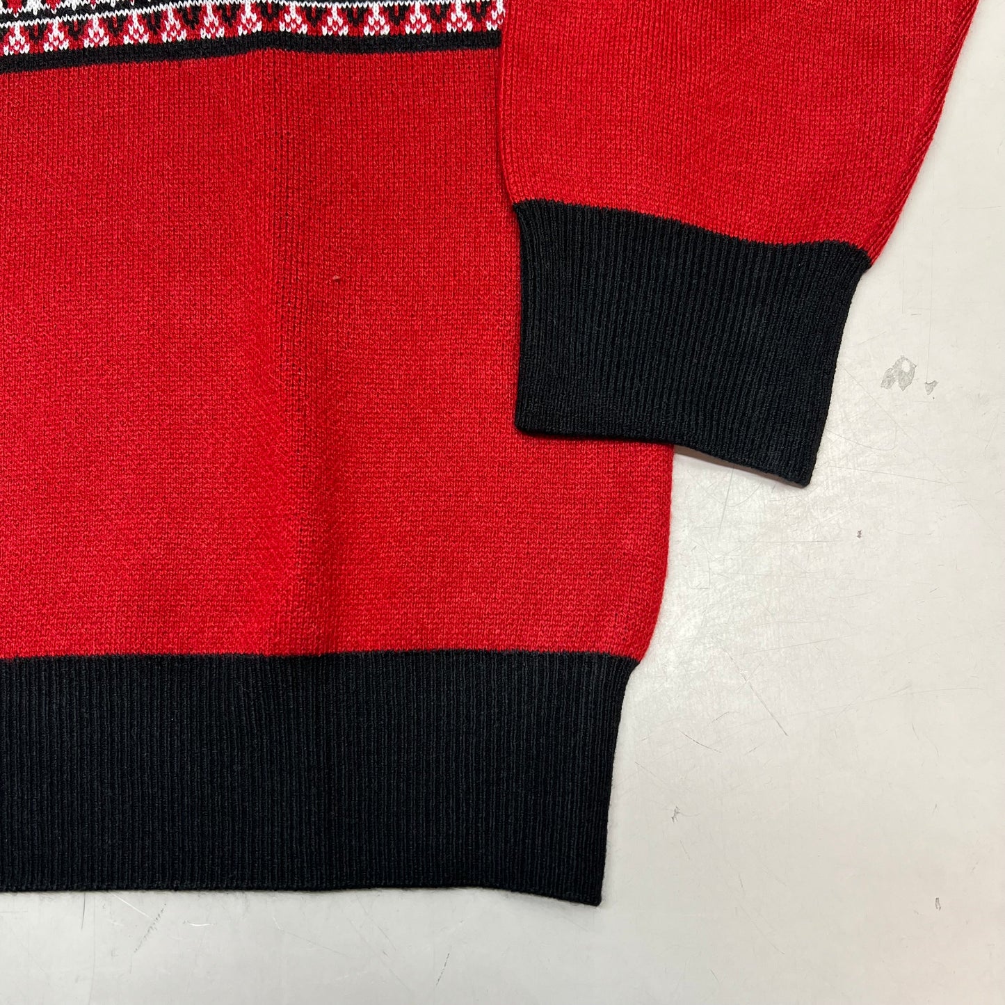 MONSTERCAT Records Holiday Intarsia Pullover Sweater Men's Sz S Deep Red/Black