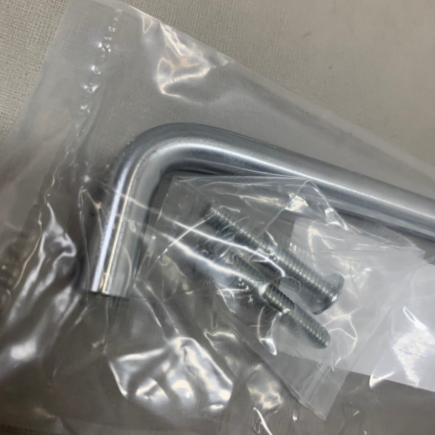 BERENSON (25 PACK) Advantage Wire Pulls 3 1/2" CC Satin Chrome Steel 6132-2SC-P