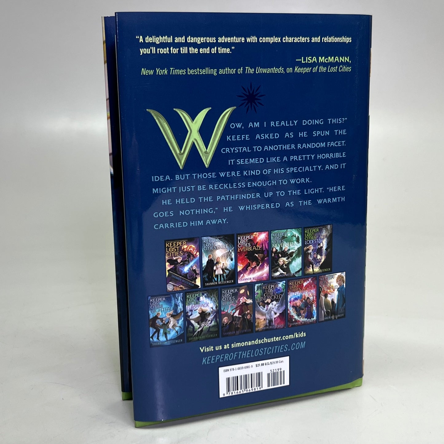 SIMON & SCHUSTER Unraveled Keeper of the Lost Cities Hardcover Book