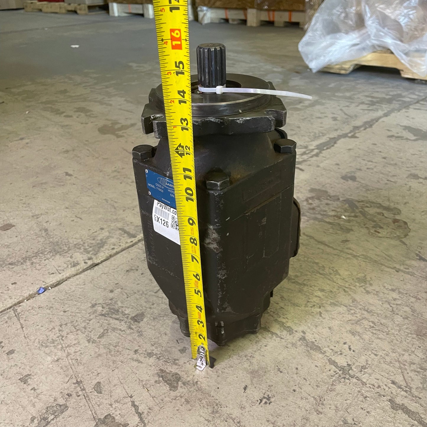 LABRIE Hydraulic Vane Pump Dark Grey HYP01508-02 (USED)