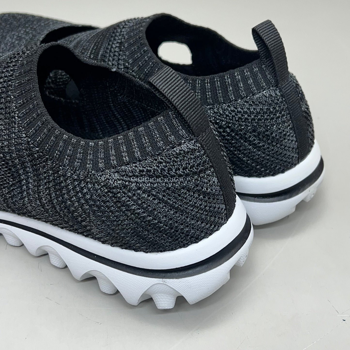 PROPET TravelActiv Avid Knit Shoe Women's Sz 9 Width M(B) Black WAT064M