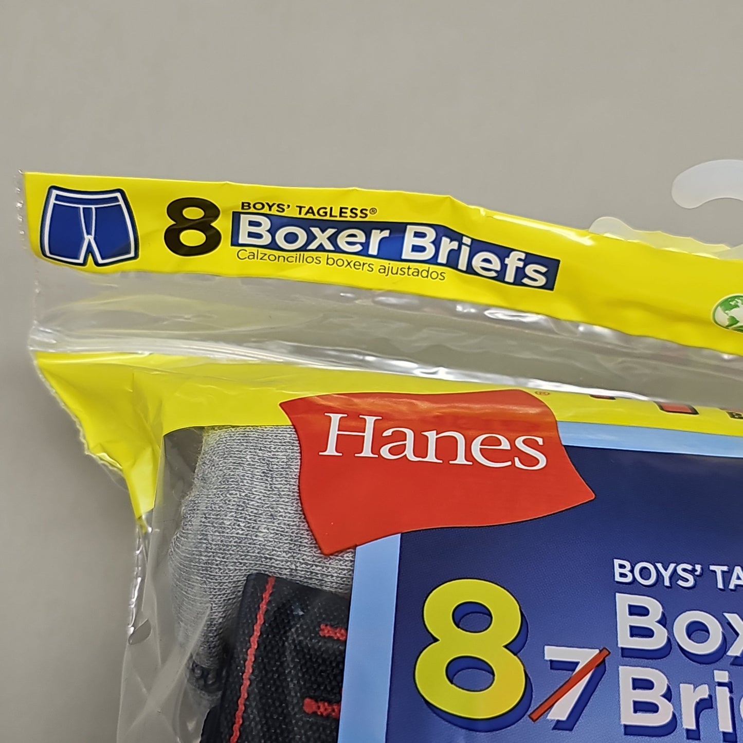 HANES Boxer Briefs 32-Pack Boy's Tagless Size S 6/8 B74SR8 (New)