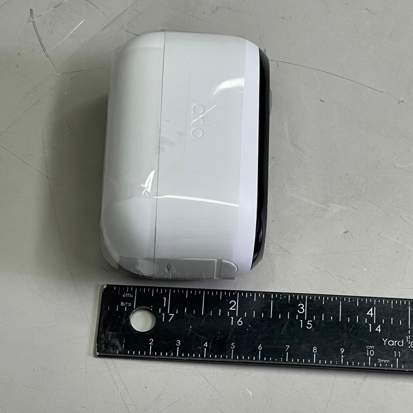 ARLO Essential Outdoor Camera 2nd Gen w/ Color Night Vision 130° FOV White VMC2050-1WMNAS