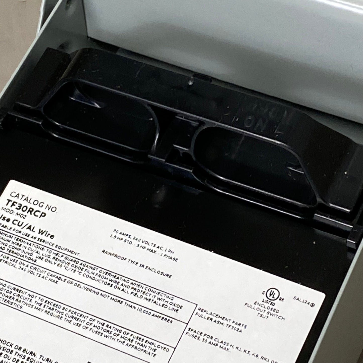 ENERGY INDUSTRIAL SOLUTIONS Air Conditioner Disconnect 9.75"x5.5"x3.75" Grey TF30RCP