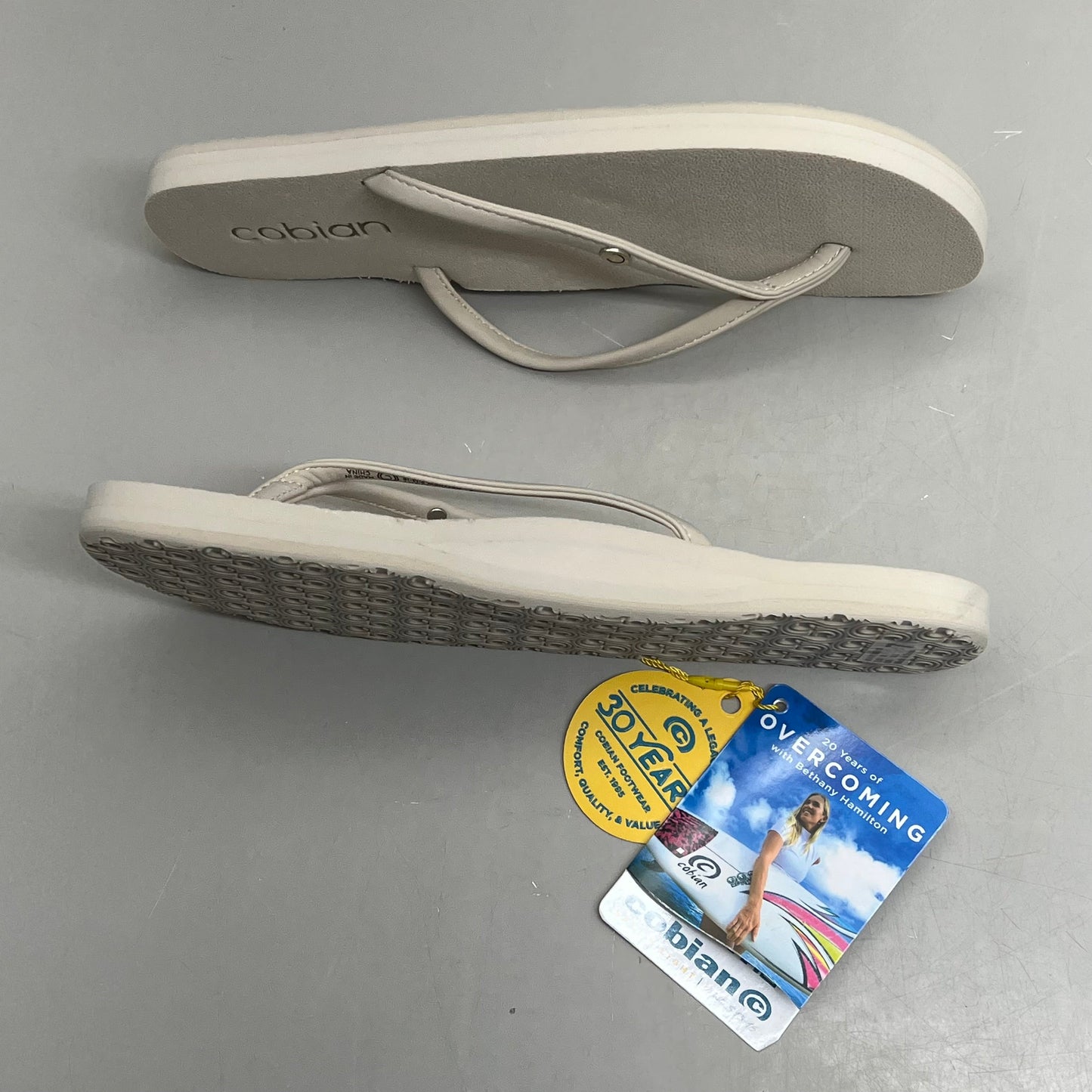COBIAN Nia's Bounce Synthetic Leather Sandals Women's Sz 6, EU 35.5 Cream NIA25-110-6