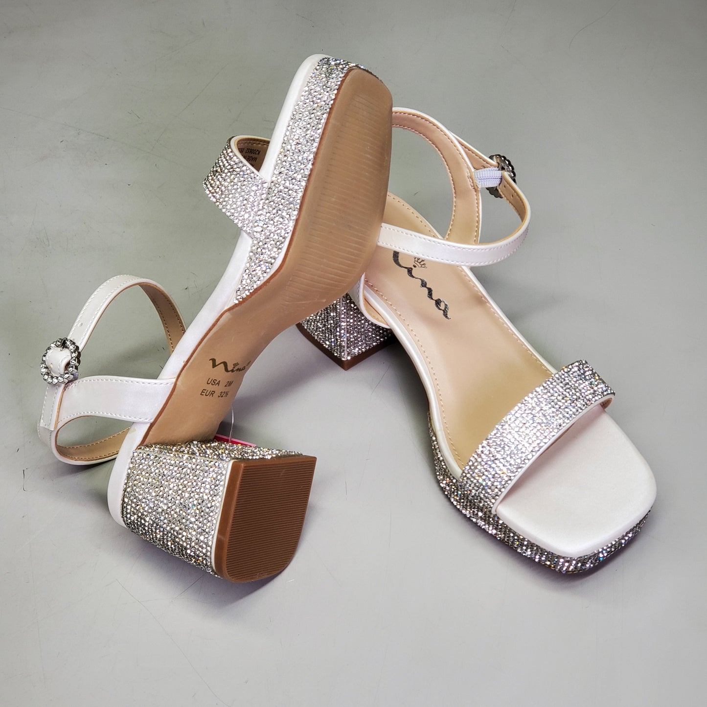 NINA Marysol Dress Sandals Girls SZ 3 M White Smooth / Stones K200652
