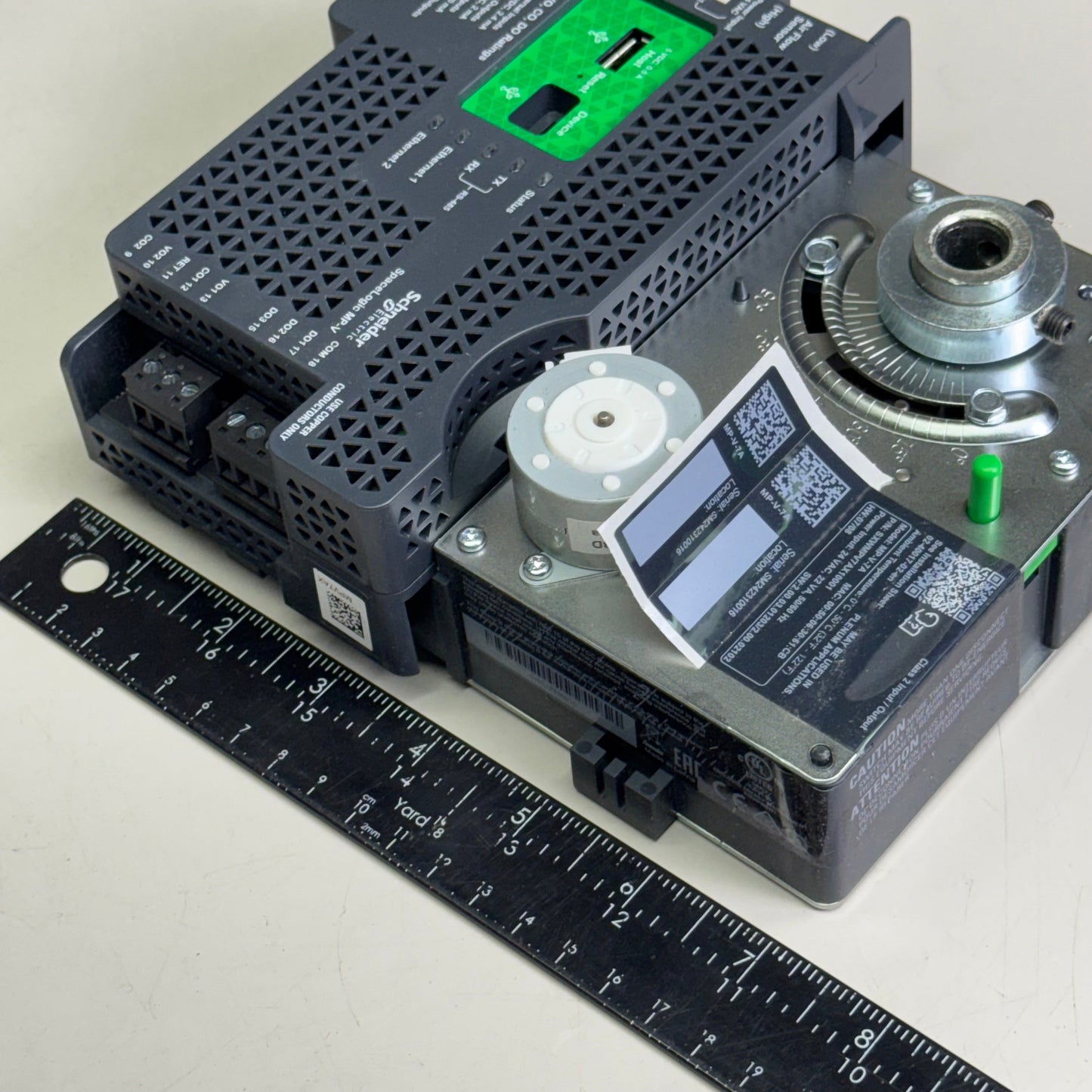 SCHNEIDER ELECTRIC SmartX IP Controller Sz 7” L x 6” W x 2.5” H SXWMPV7AX10001