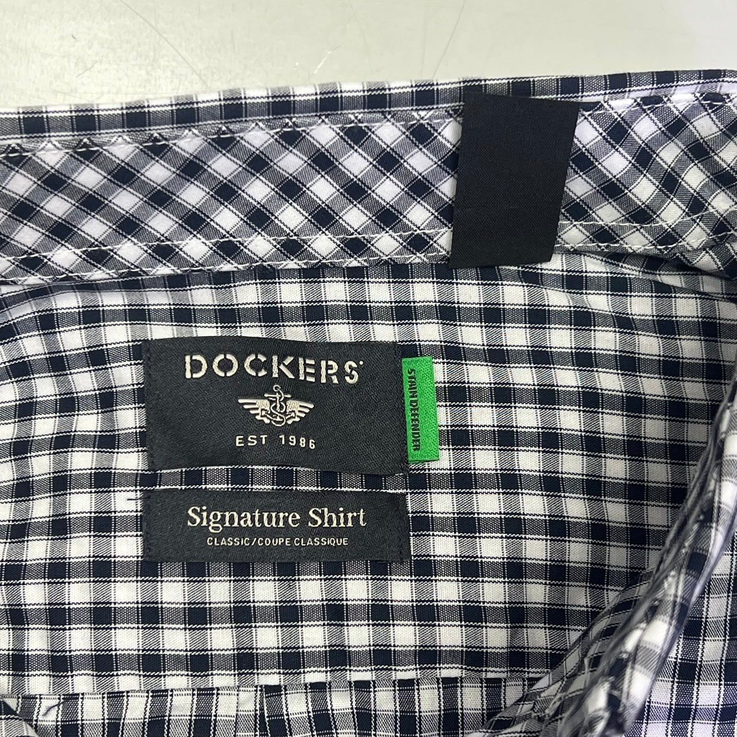DOCKERS Signature Stain Defender Button Up Shirt Men's Sz XL Navy Blue A42520010