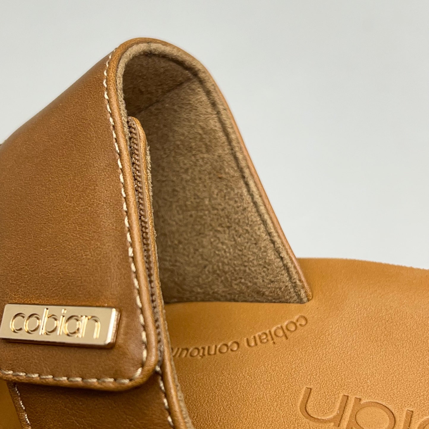 COBIAN Dana Rise Elevated Flatform Style Slide Women's Sz 10 Tan DNA24-230-10
