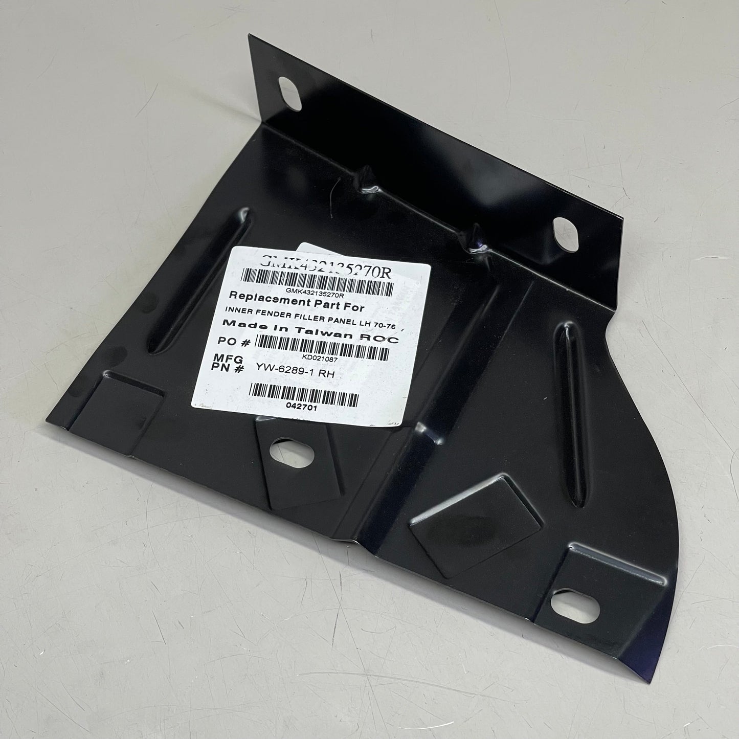 GOODMARK Inner Fender/Radiator Support Baffle For PONTIAC Firebird 1970-1976 Black GMK432135270R