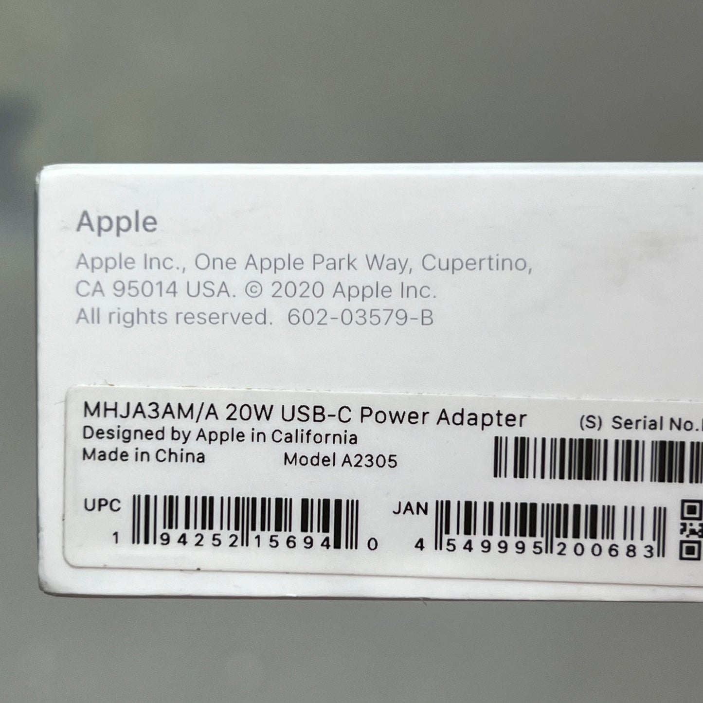 APPLE Fast Charging USB-C Power Adaptor 20 Watt White MHJA3AM/A (Return)