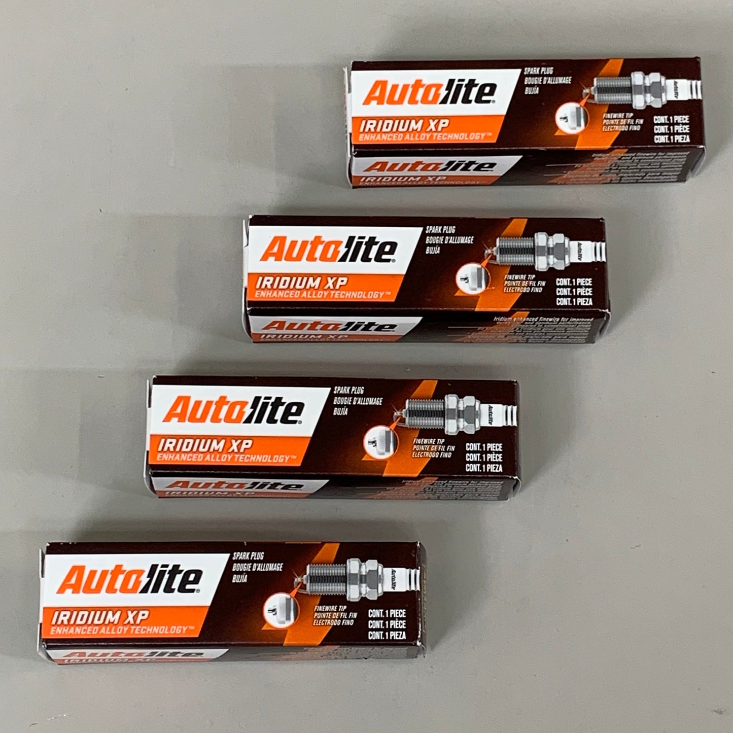 AUTOLITE (4 PACK) Platinum Iridium XP Spark Plug Fine Wire 14mm Thread Dia XP6083