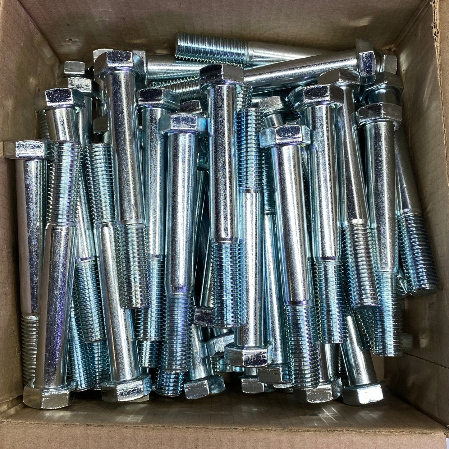 Hex Bolts (70 Pcs) Grade 5 Zinc 3/4-10X6" Grey 46296-600