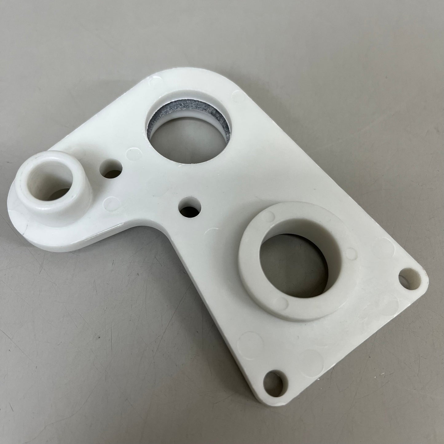 VERSAMATIC Genuine Parts Shaft Retainer Right Assembly White E201B-R-ASY