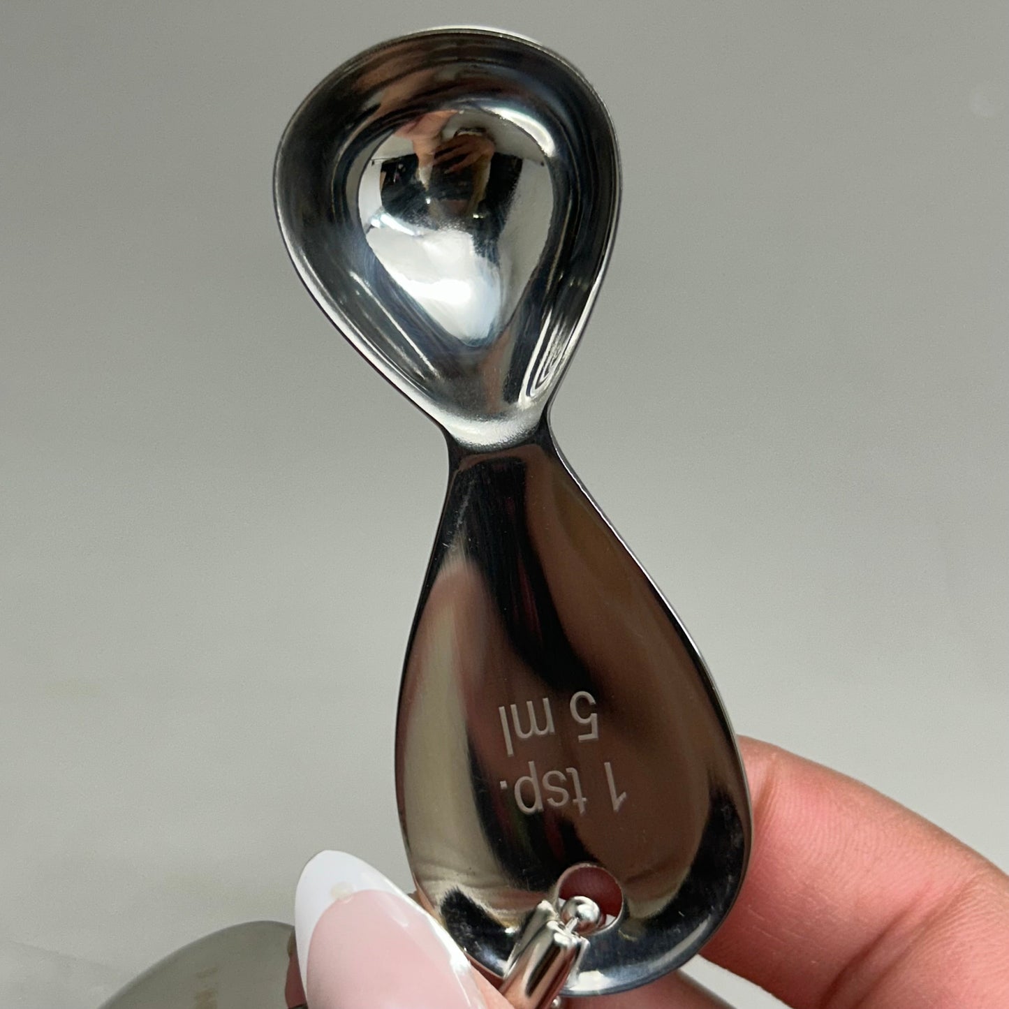 RSVP (5 Spoons) Teardrop Oval Stainless Steel Measuring Spoon 1tbs,1tsp,1/2tsp,1/4tsp,1/5tsp Chrome