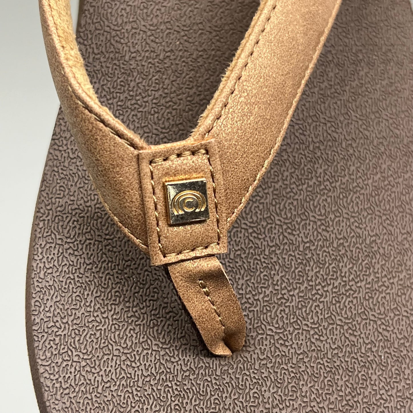 COBIAN Skinny Bounce Comfortable Synthetic Strap Women's Sz 10 Tan SKI25-230-10