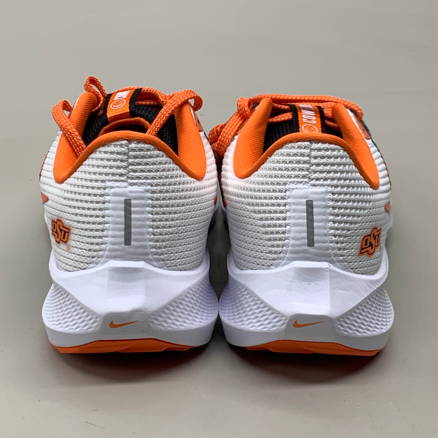 NIKE Zoom Pegasus 40 OK STATE White Shoes, Brilliant Orange & Black 9.5 W 8 M DZ5973-100