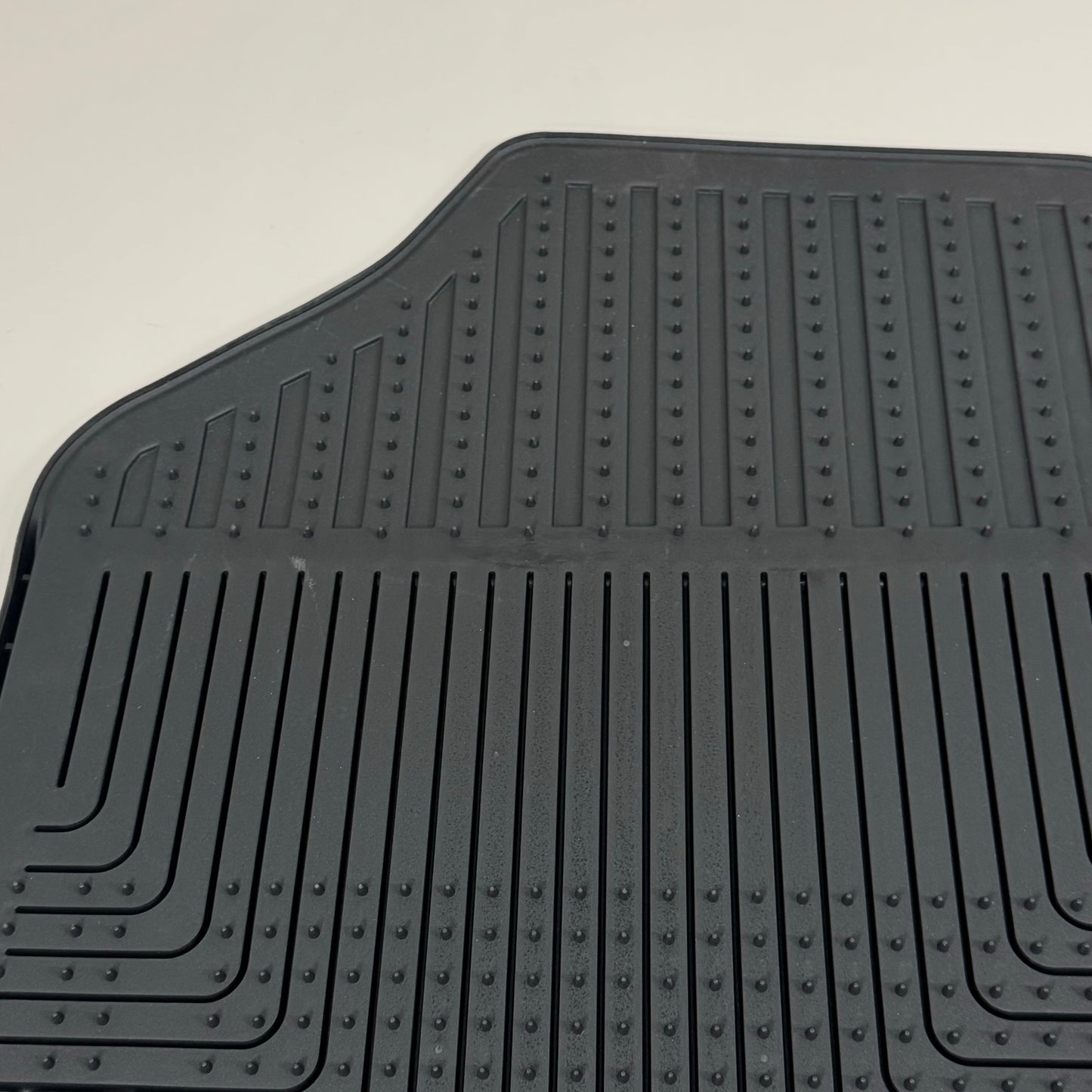 HUSKEY(2 PIECE) Ultra Tough Heavy Duty Floor Mat Liners Non-Slip Backing 27"x18"
