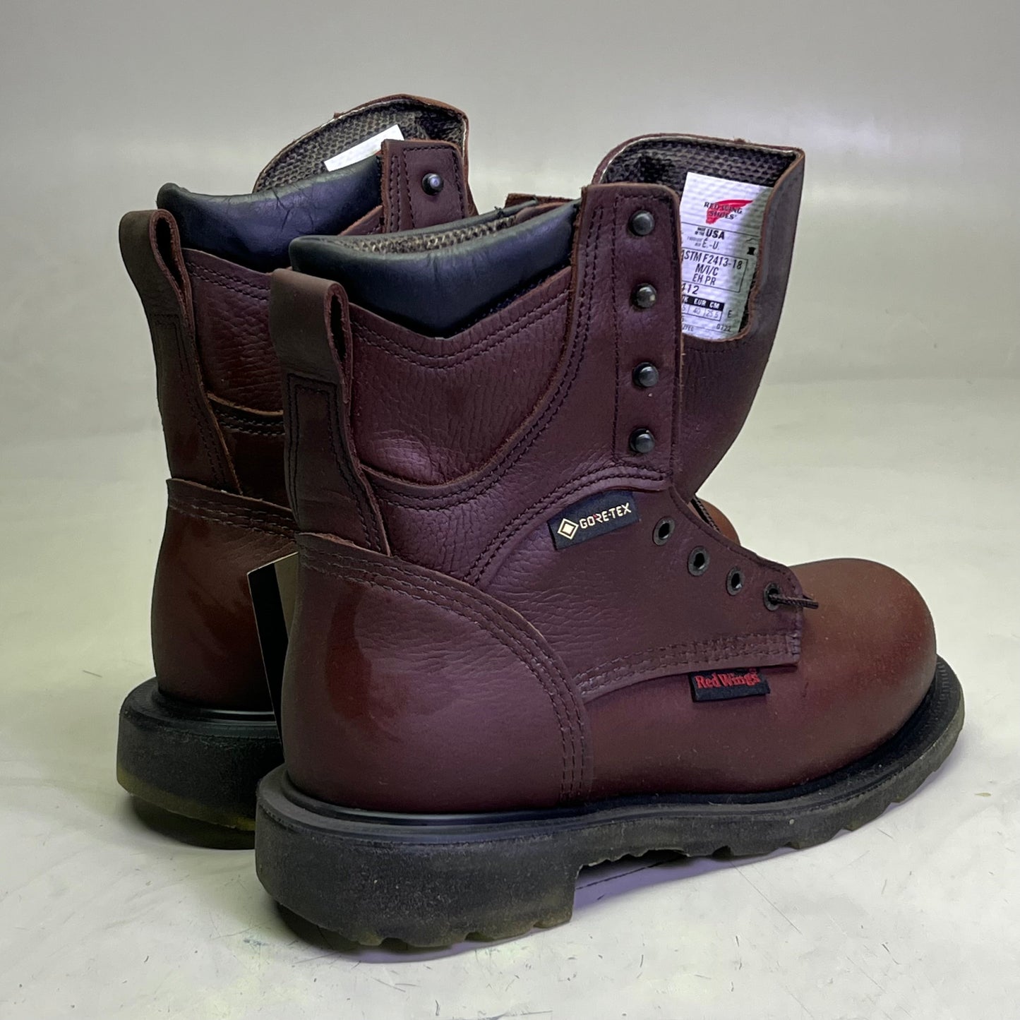 RED WING SHOES Men's Sz 9 Insulated, Waterproof CSA Safety Toe Boot, Brown 2412 (New Other, Dirty Box)