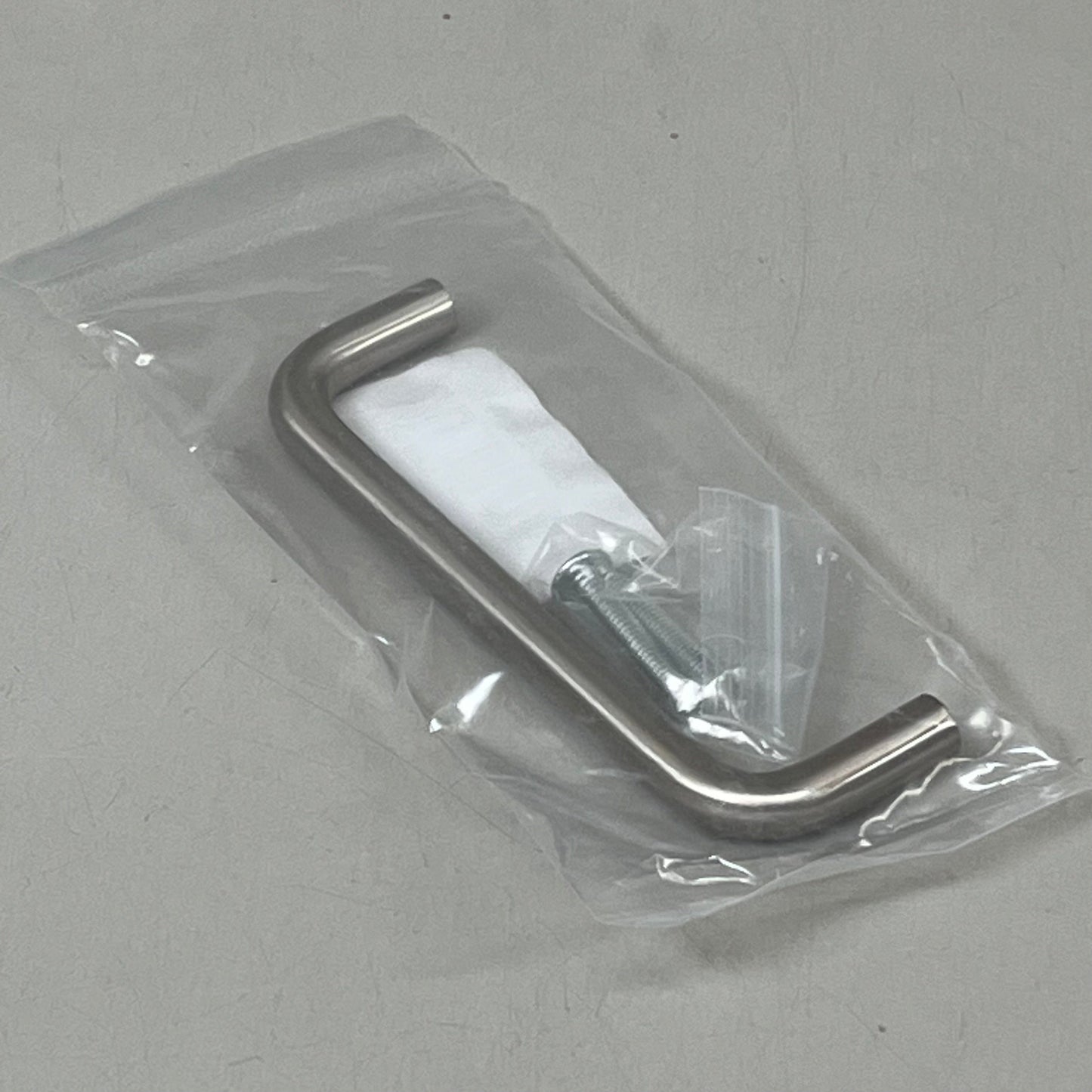 BERENSON(24 PACK)Advantage Wire Pulls Steel Wire 4"CC Brushed Nickel 6246-2BPN-P