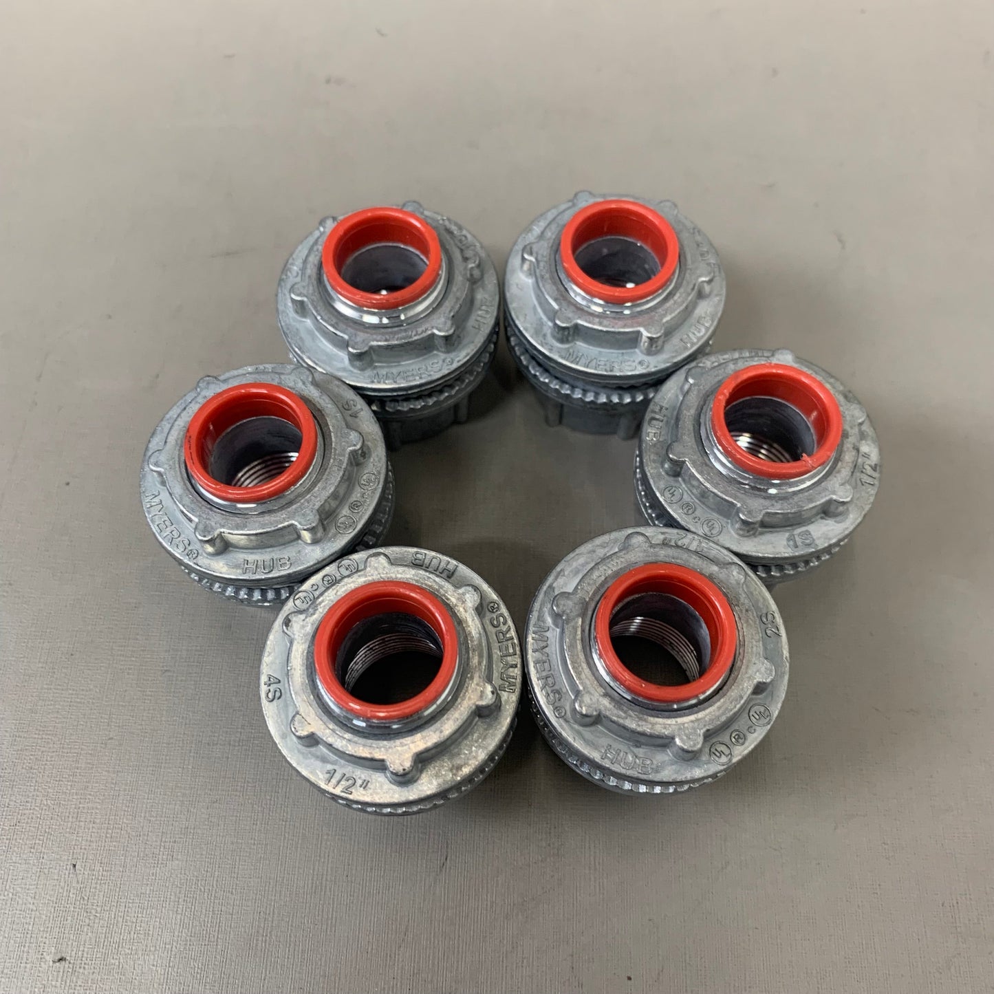 MYERS (6 PACK) Zinc Conduit Hub Scru-tite Tapered Female Threaded 1/2" ST-1