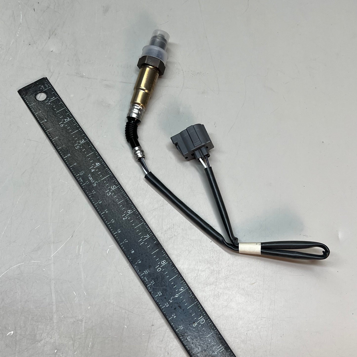 BOSCH Oxygen Sensor For Chrysler, Dodge & Jeep Models 15122