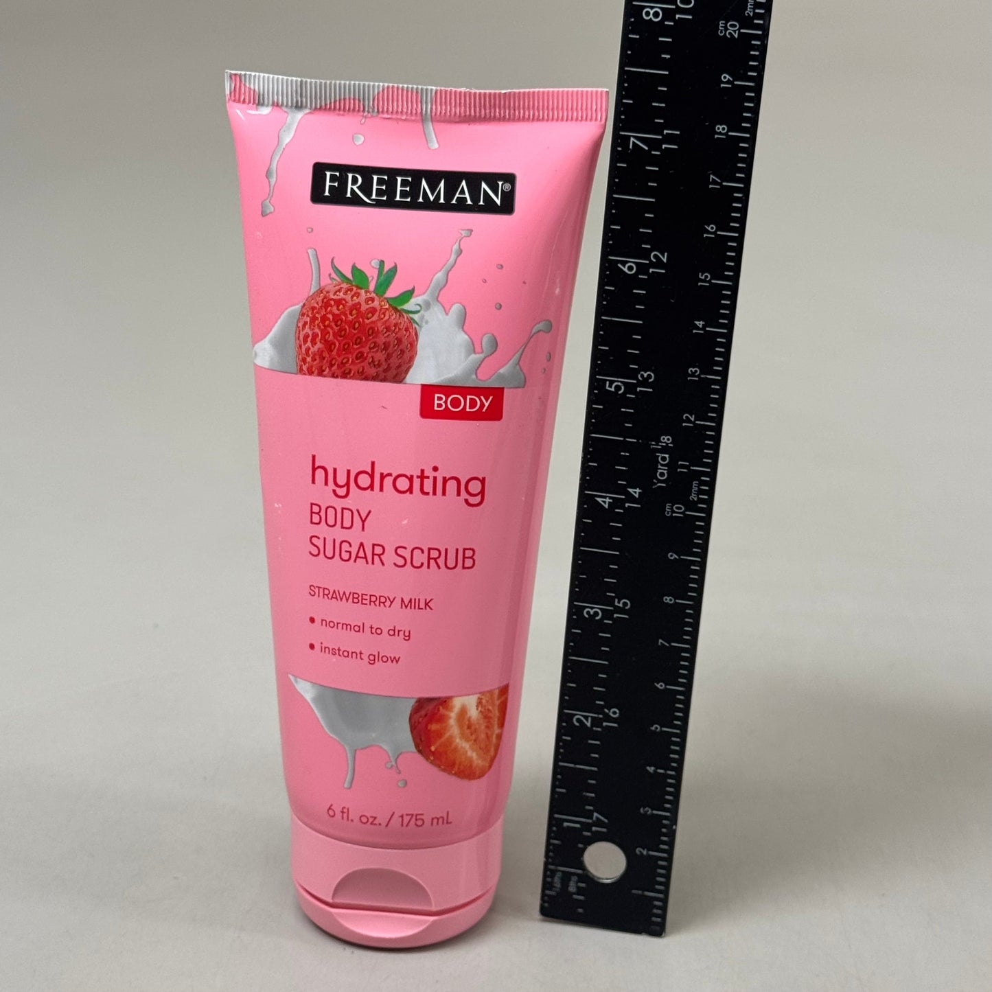 ZA@ FREEMAN (2 PACK) Hydrating Body Sugar Scrub Strawberry Milk Scent 6 fl oz