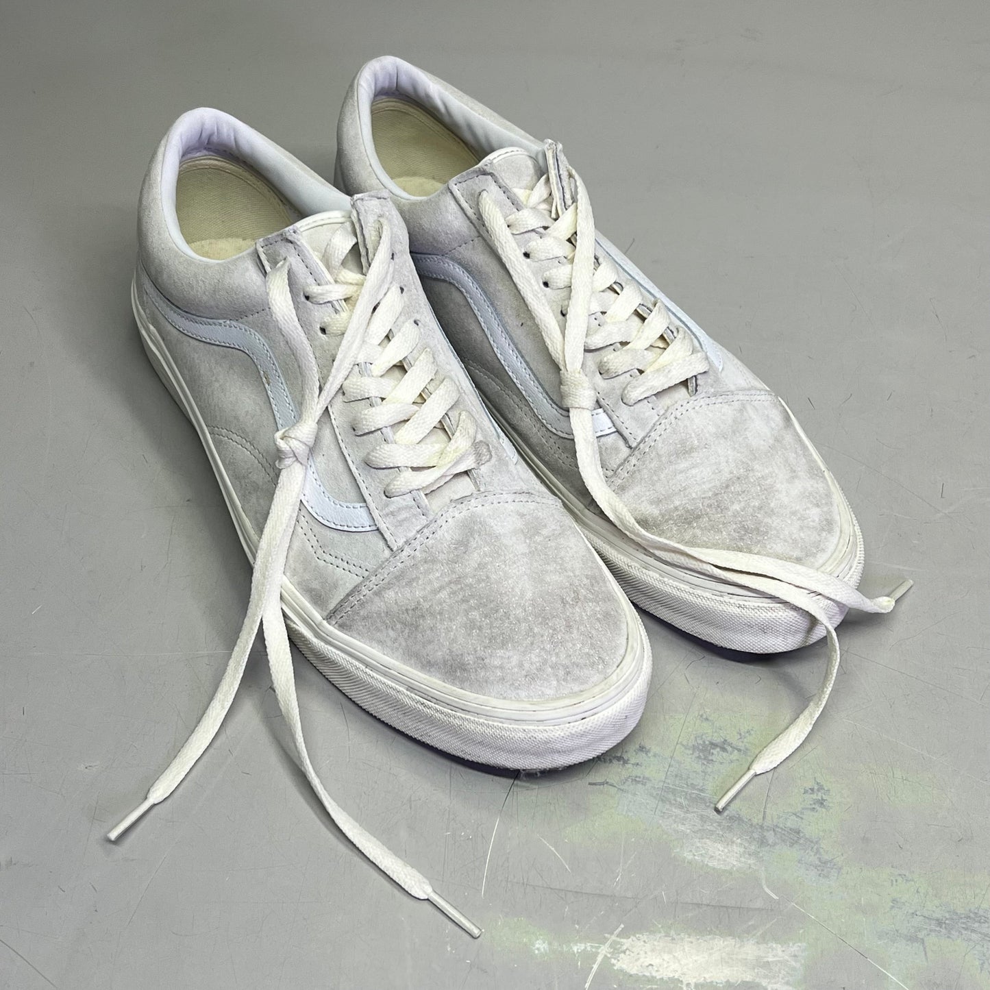 VANS Old Skool Lowpro Suede Sneakers  Men's Sz 11 Off White (Pre-Owned)