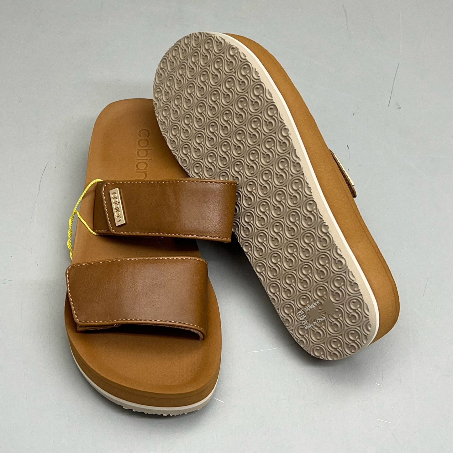 COBIAN Dana Rise Elevated Flatform Style Slide Women's Sz 10 Tan DNA24-230-10