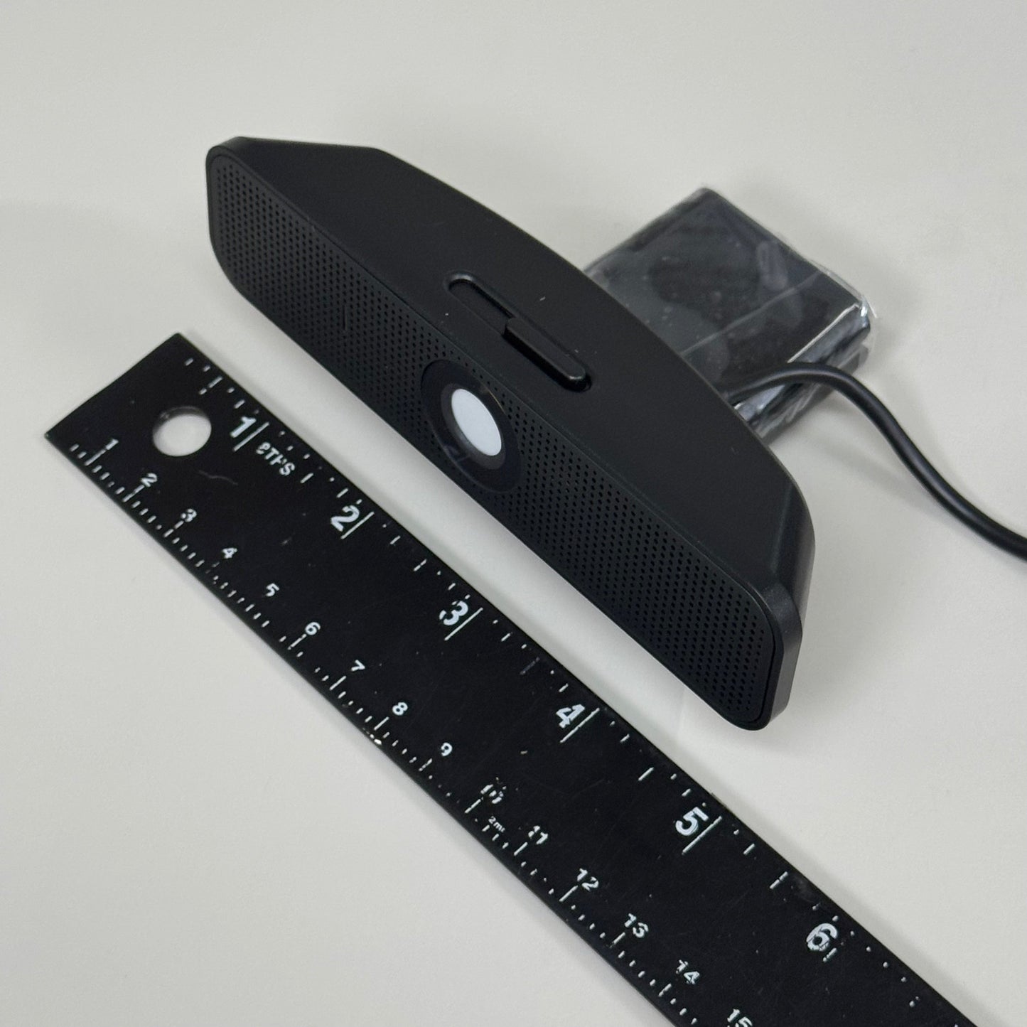 LOGITECH Clip-On Webcam FHD Camera 2 Omnidirectional Mics USB 2.0 C925e 1080p