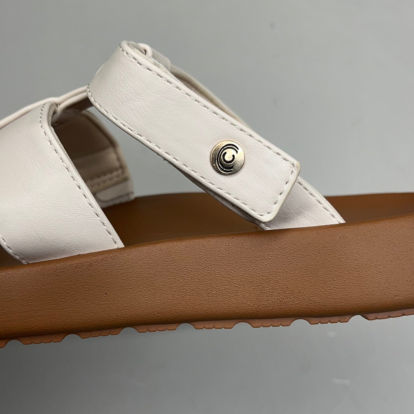 COBIAN Amalfi Synthetic Leather W/ Microfiber Lining Sandals Women's Sz 8, 38.5 EU Cream AMA25-110-8