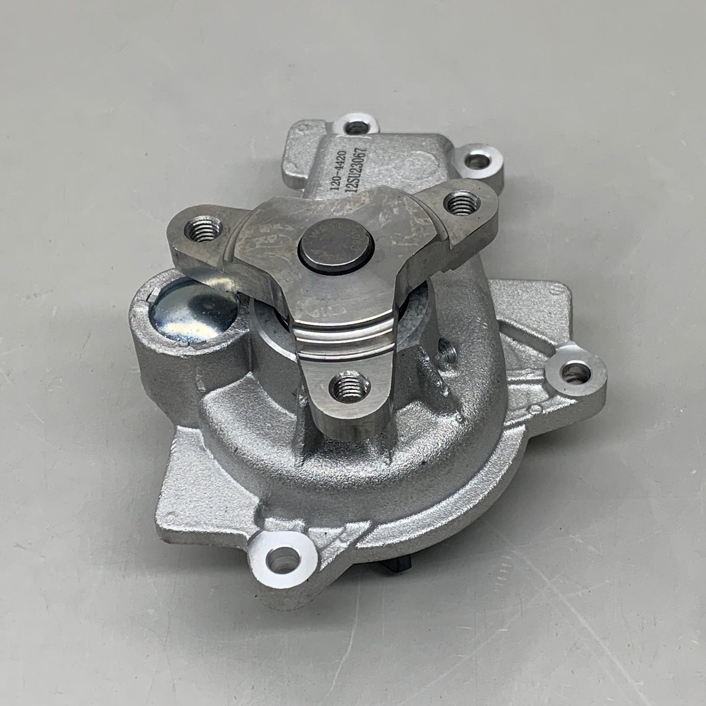 GMB Engine Water Pump for Chrysler/Dodge/Volkswagen Vehicles 188580 120-4420