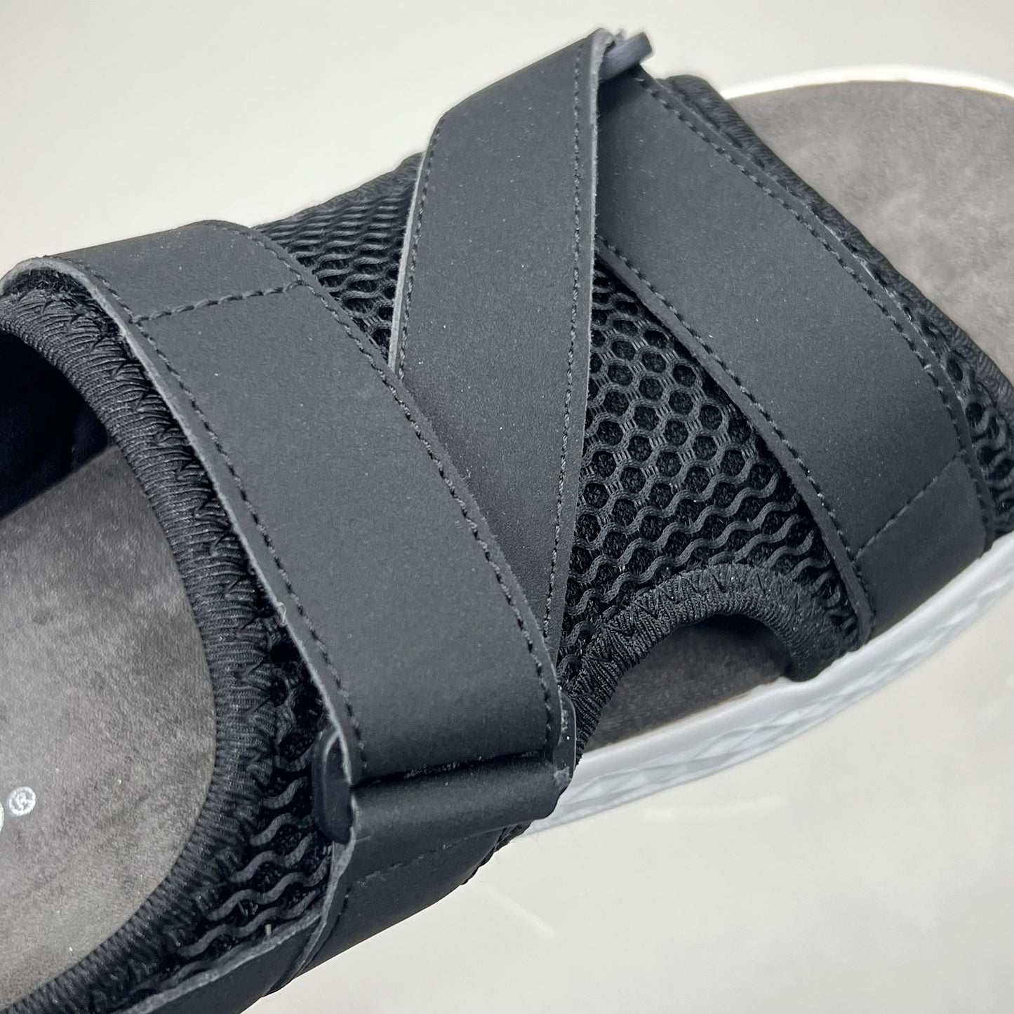 PROPET Travel Activ Sport Lightweight Women's Sz 10 M(B) Black/White WST013P