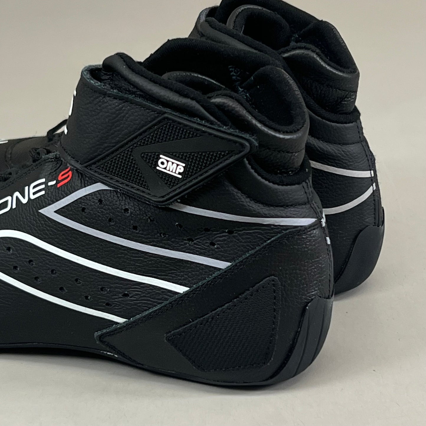 OMP ONE-S Fia Standard Racing Shoes 8856-2018 Men's 9 EU42 Black IC0-0822-A01