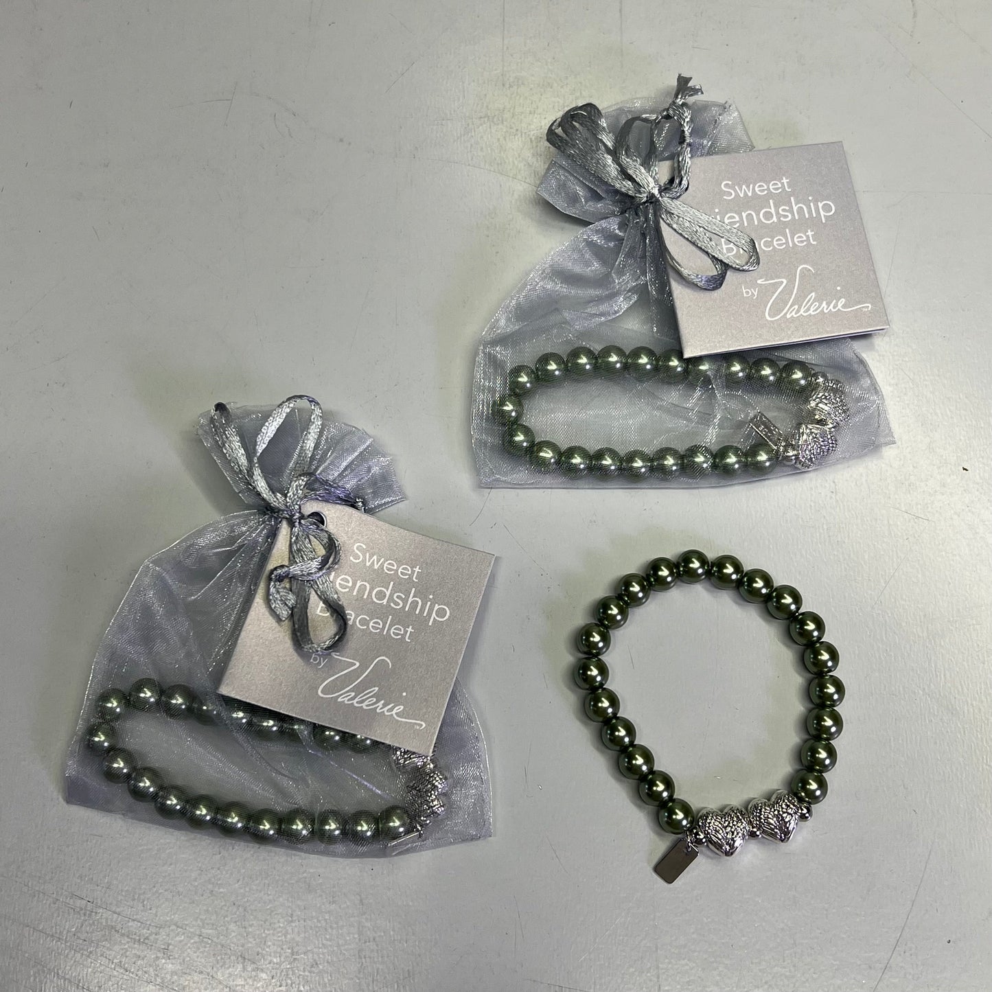 VALERIE PARR HILL Angel Wing Heart & Pearl Friendship Bracelets Sz Large Green