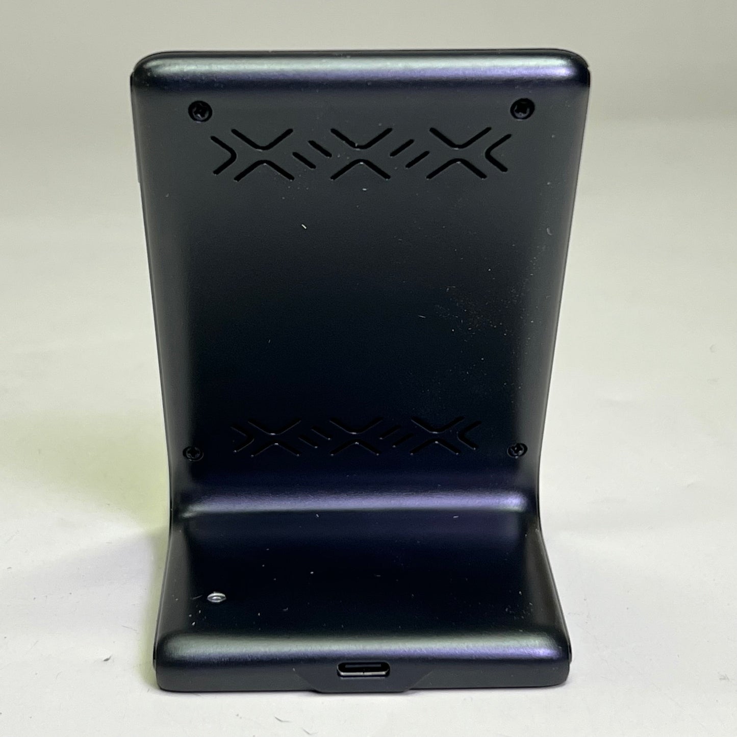INIU Wireless Charger Stand 4.5" H x 3" W, Black WI-211
