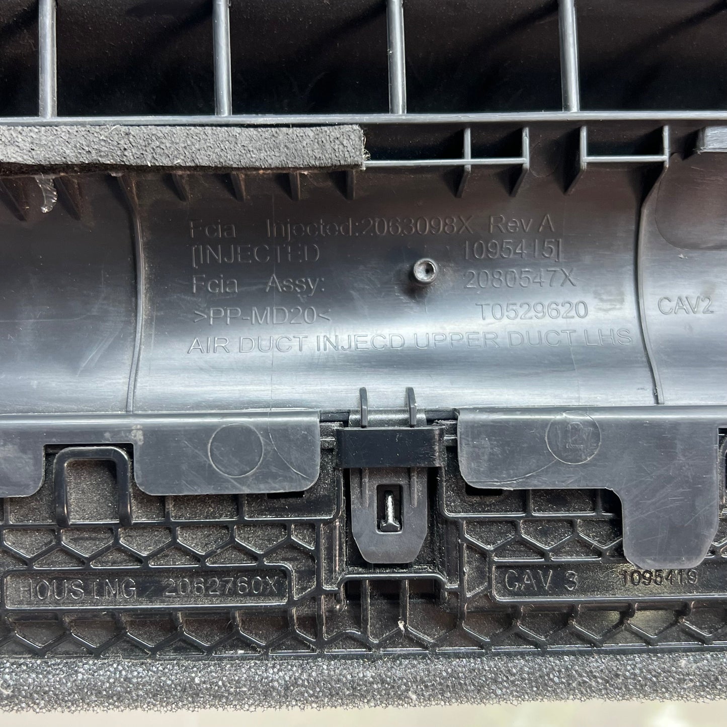 TESLA MODEL 3 19-21 Front Driver Side Dash AC Air Vent Duct Black 2080547X