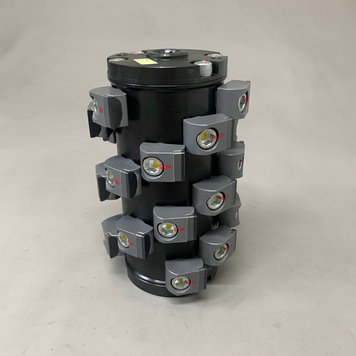 GRACO Quik Cut Diamond Drum Complete, PDC, Flat 5.5" 8"W Grey 2001721