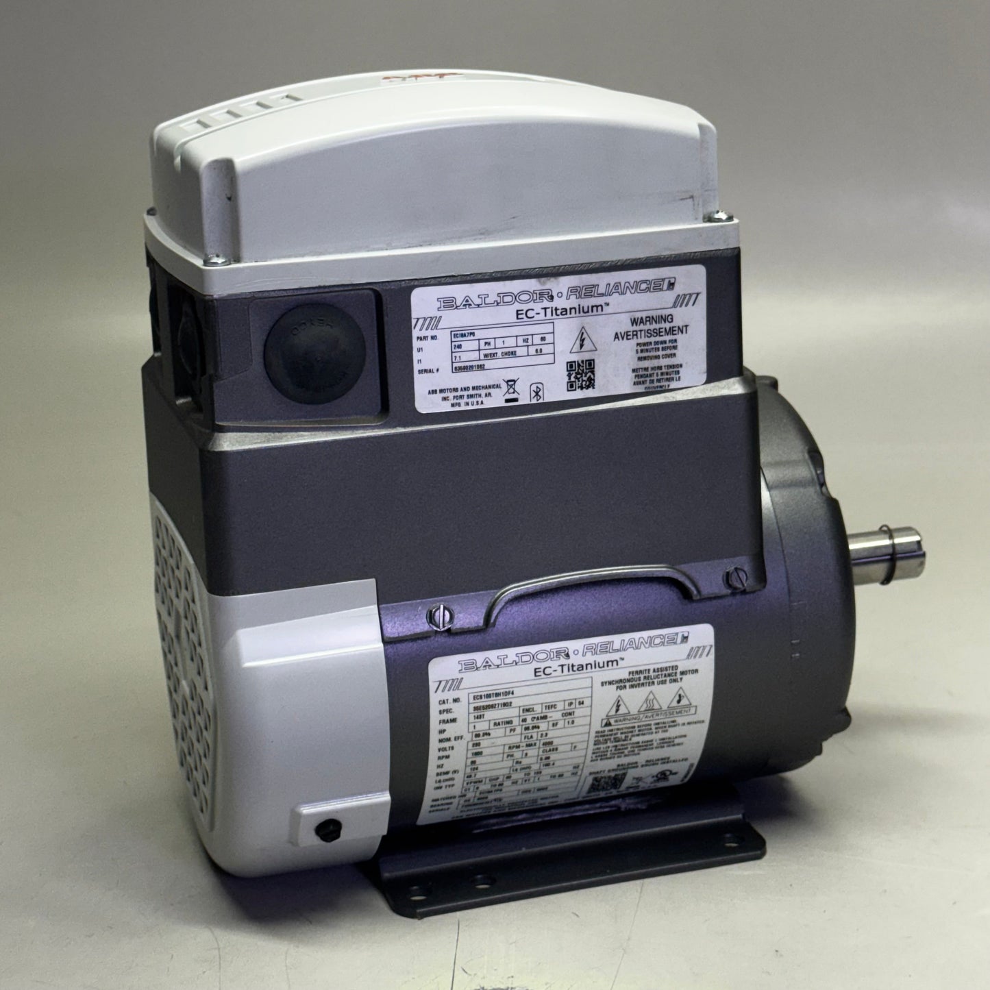 BALDOR RELIANCE Motor 230V/1HP 12"L x 6"W x 11"H Grey EC8100T8H1DF4