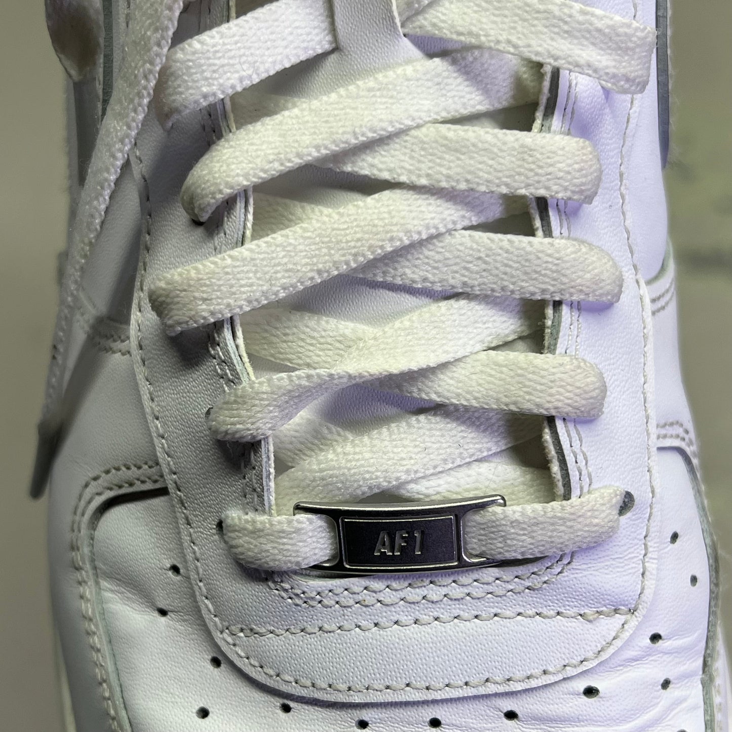 NIKE Air Force 1 '07 Leather Details Shoes Men's Sz 15 White (Pre-Owned)