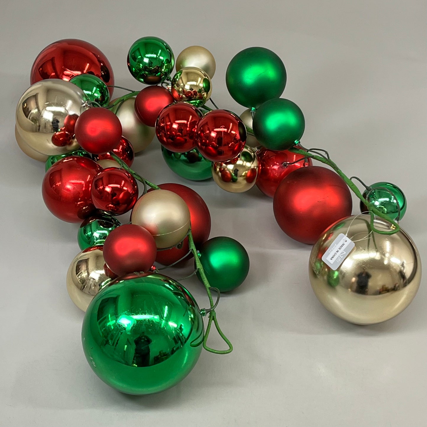 RAZ IMPORTS Plastic Ornament Christmas Ball Garland 4' Red, Green & Gold G4232726