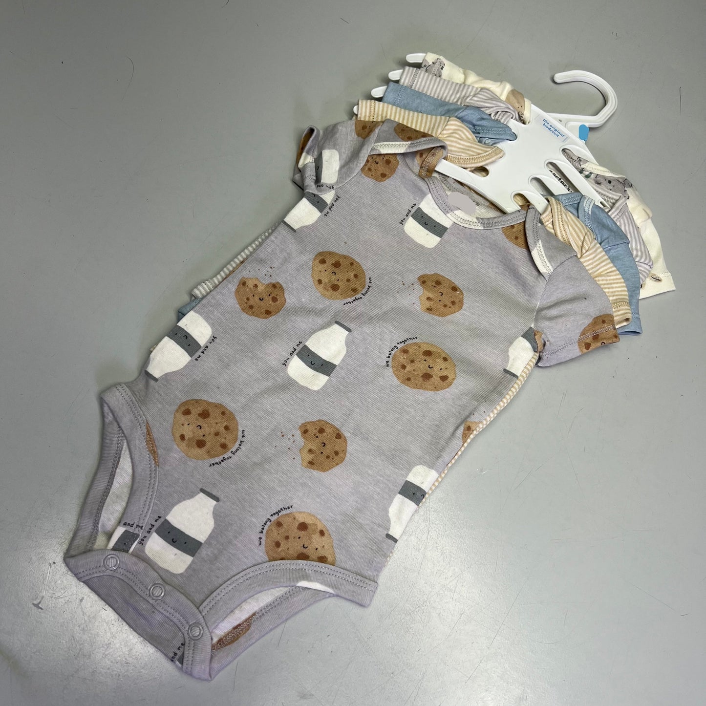 CARTERS (5 PIECE SET) Milk & Cookie - Animal Bodysuit Baby Boys Sz 6M Blue/White