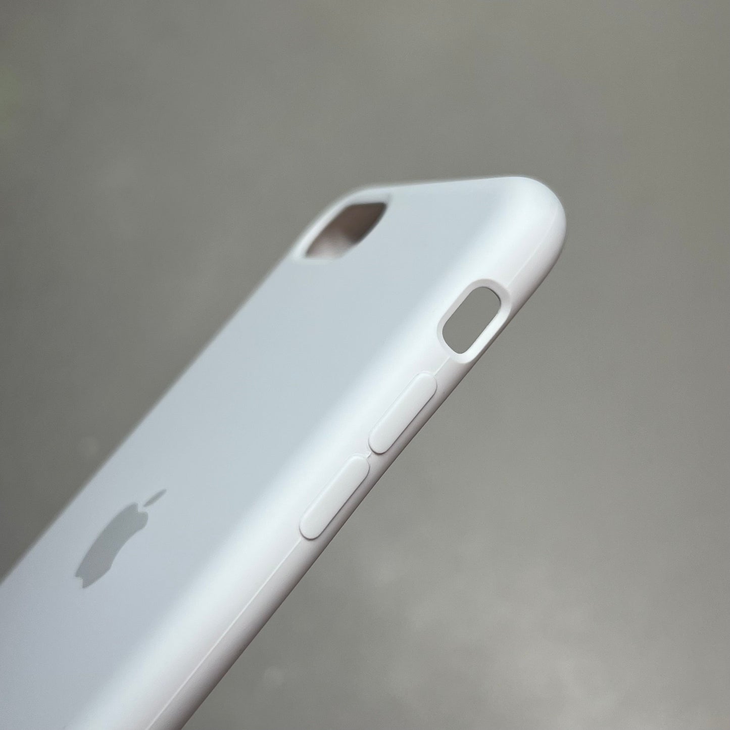 APPLE Silicone Case For Apple iPhone SE (2nd Generation) White MXYJ2ZM/A(Return)