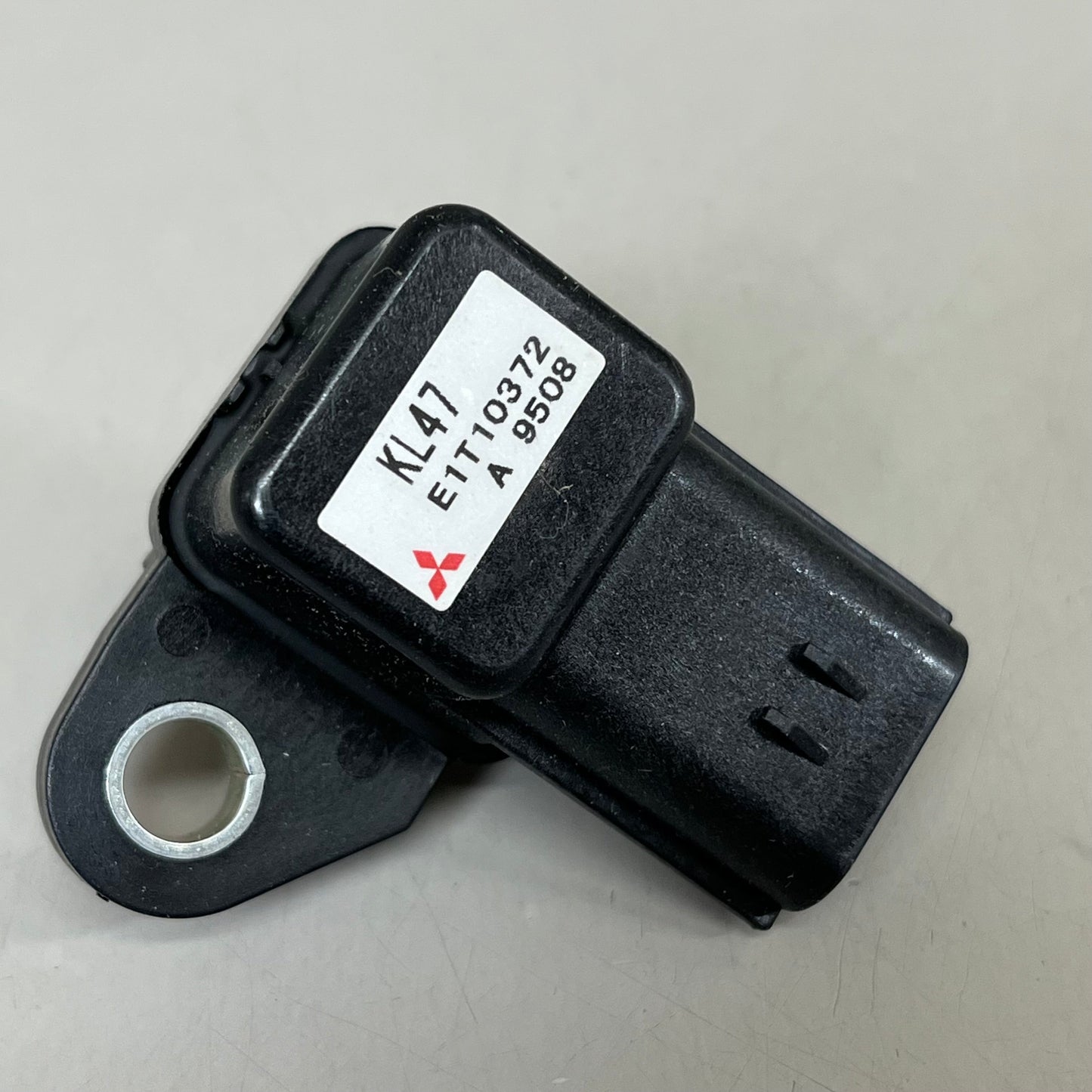 MAZDA Boost Sensor Fits 7 Models Genuine OEM KL47-18-211A