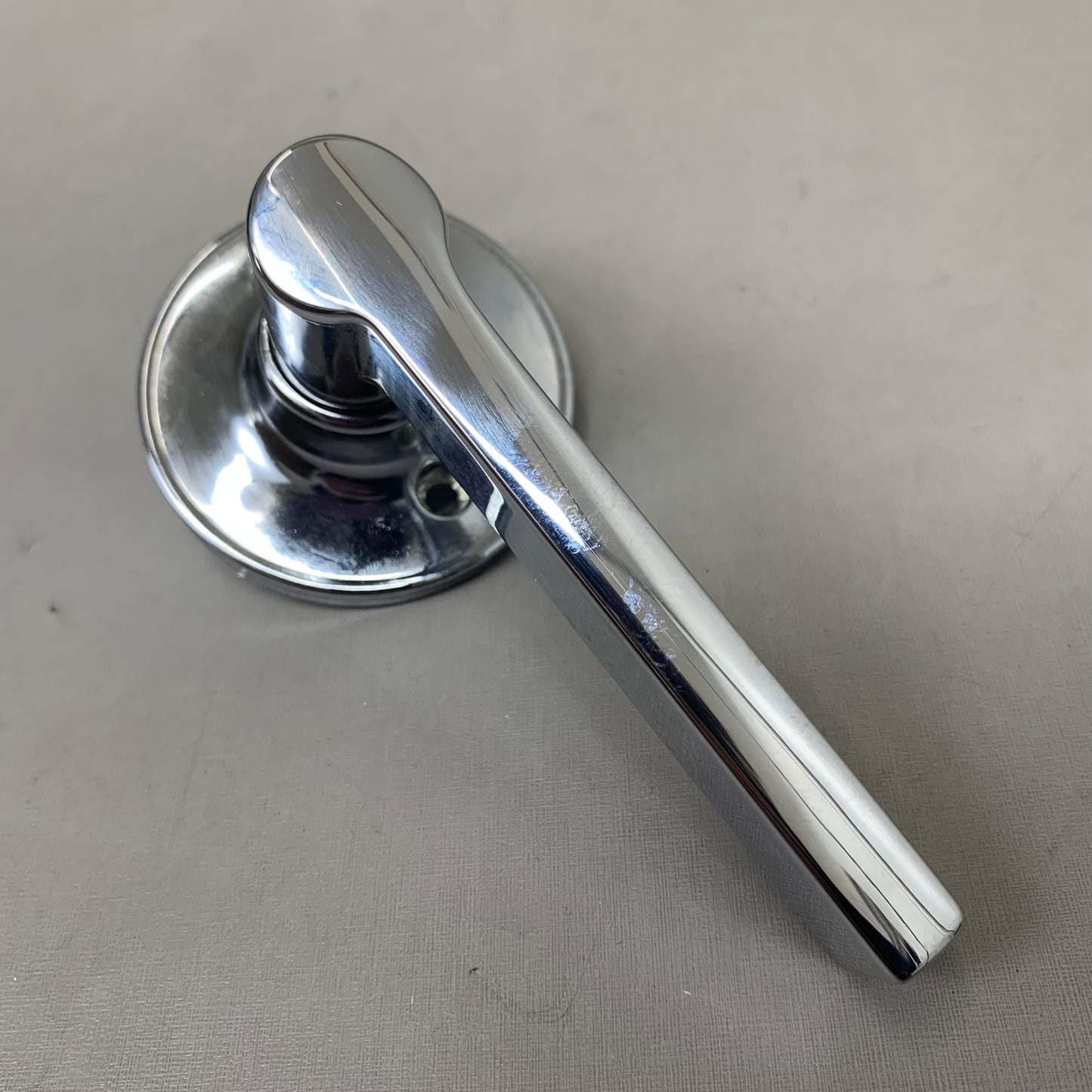 SCHLAGE Front Entry Handle Set Interior 12.5" H  Bright Chrome 16-070-10-101-134