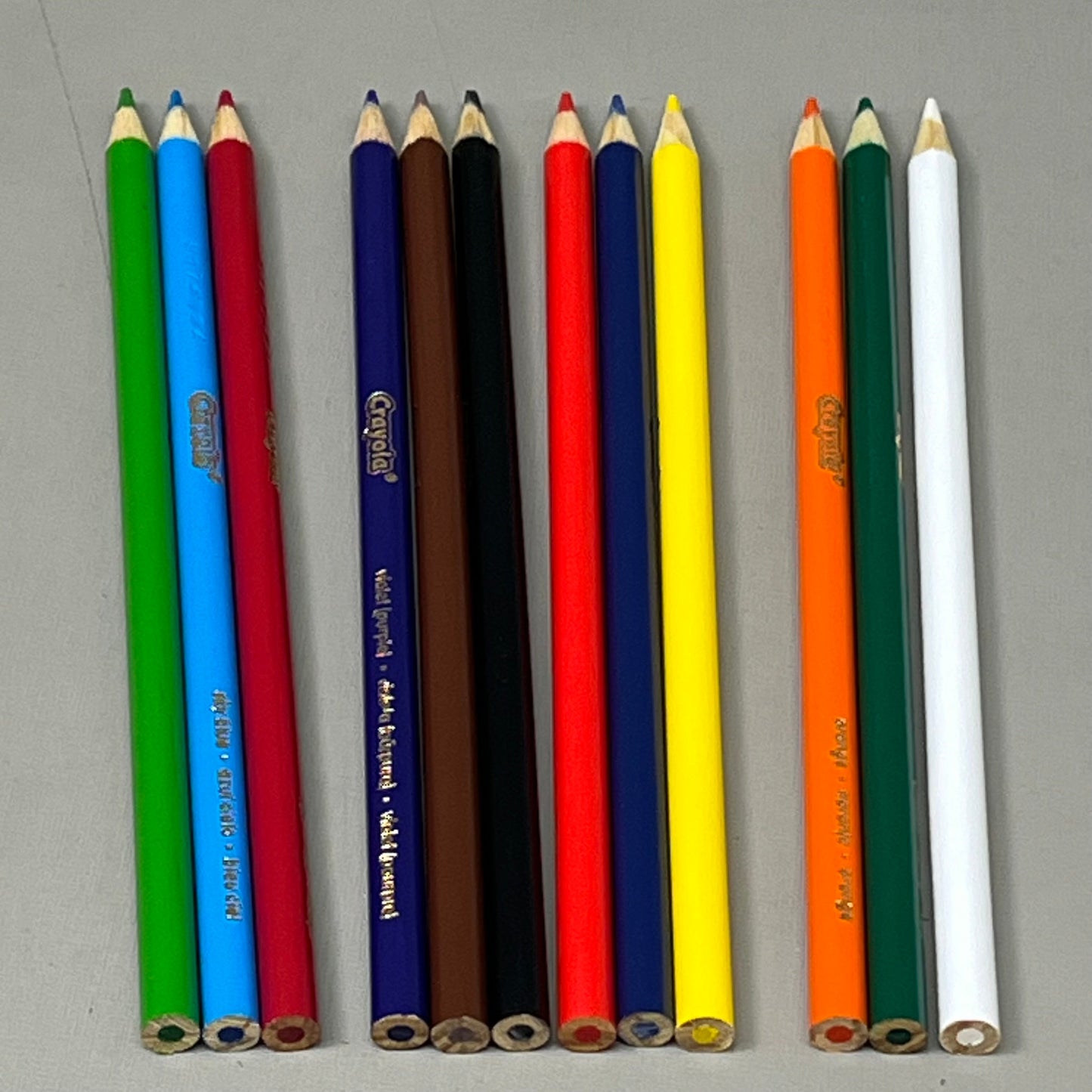 CRAYOLA (12 PACK) Wood Colored Pencils Long Pre Sharpened 12 Pencils Per Package