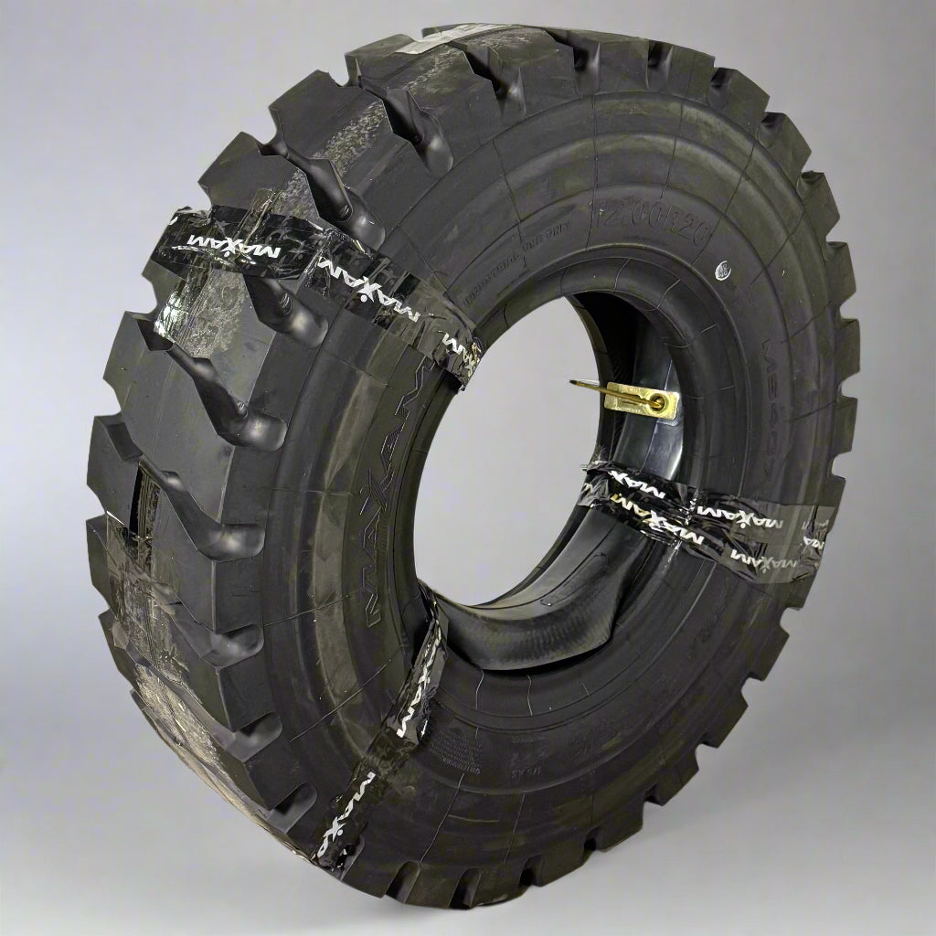 MAXAM MS407 Industrial Tire 12.00R20 DOT 5223 Black 176A5