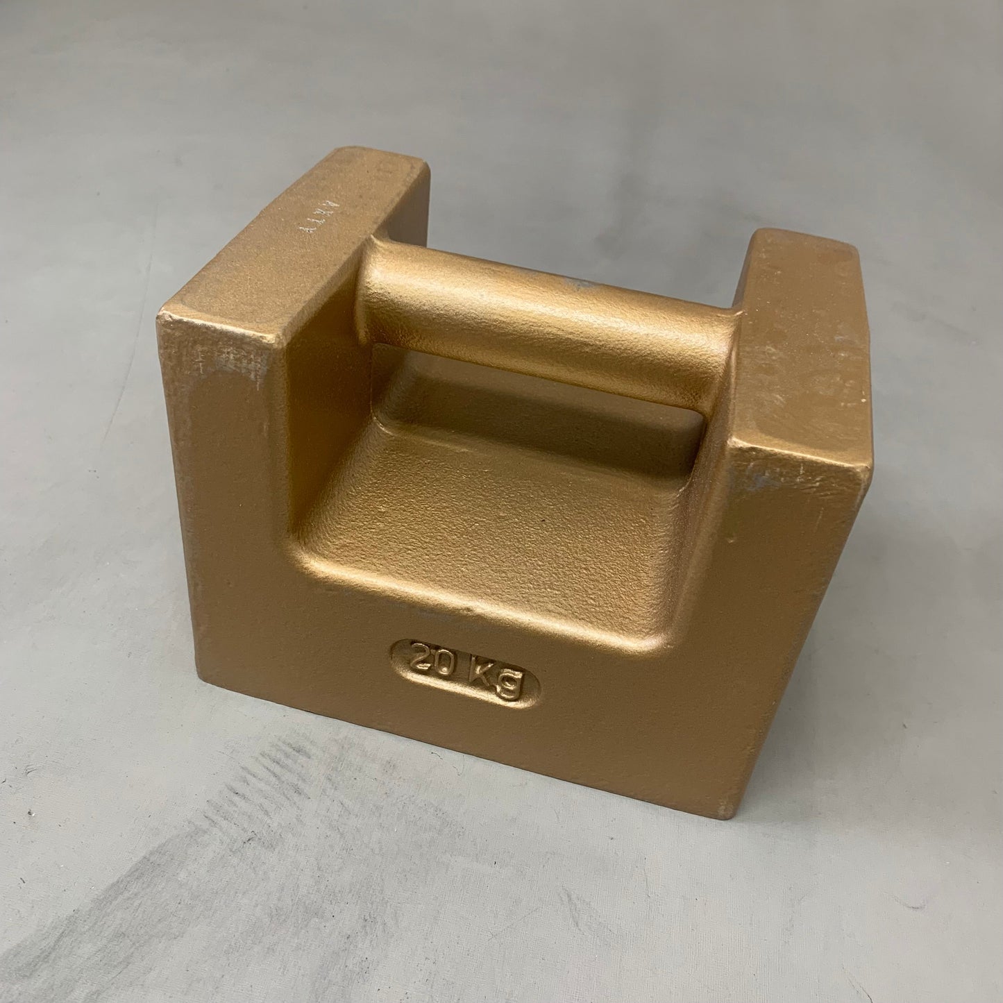 RICE LAKE WEIGHTING SYSTEM Cast Iron Calibration Weight ASTM Class 6 20 kg 12771